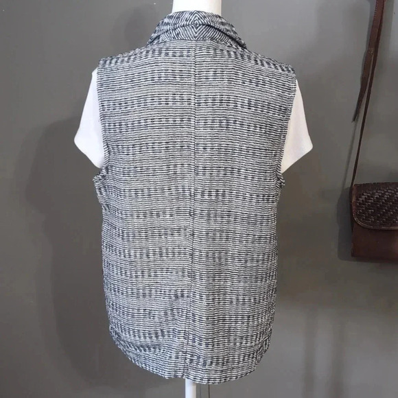 Christopher & Banks Coastal Cotton Vest - Picture 3 of 6